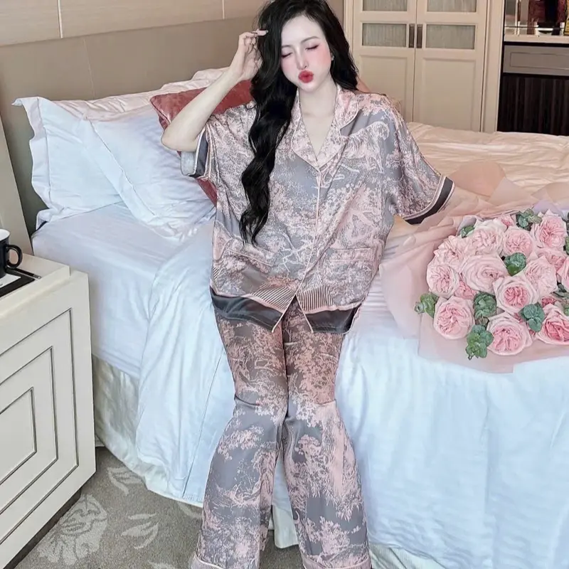 Đồ Bộ Pijama Form Cánh Dơi Chất Lụa Latin Mịn Đi Viền Bigzize 50-80kg Nữ 1