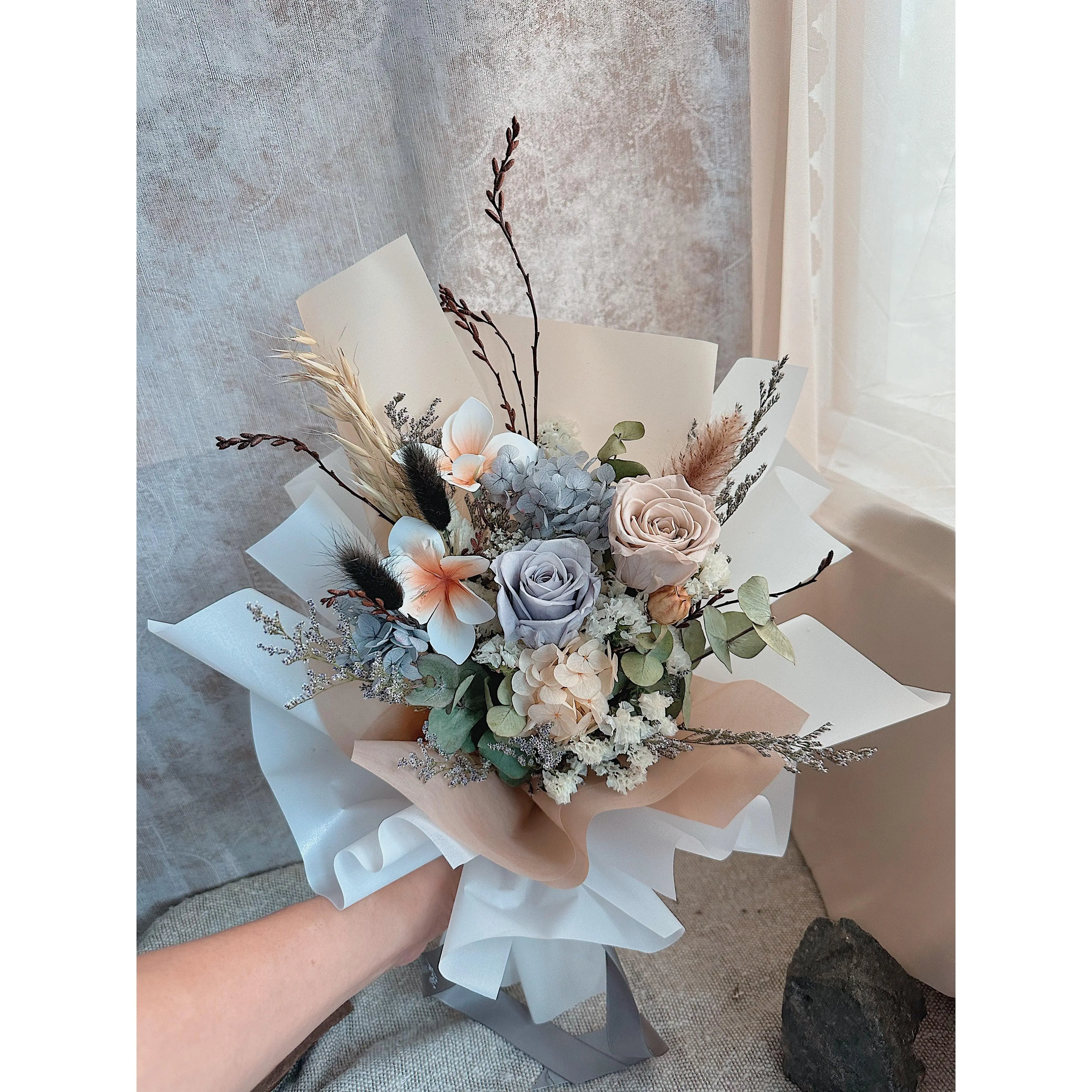 Grey Line 💐JOVIAL FLORAL 💐 + 🚚 Free Delivery 🚚  + Gift Card Card