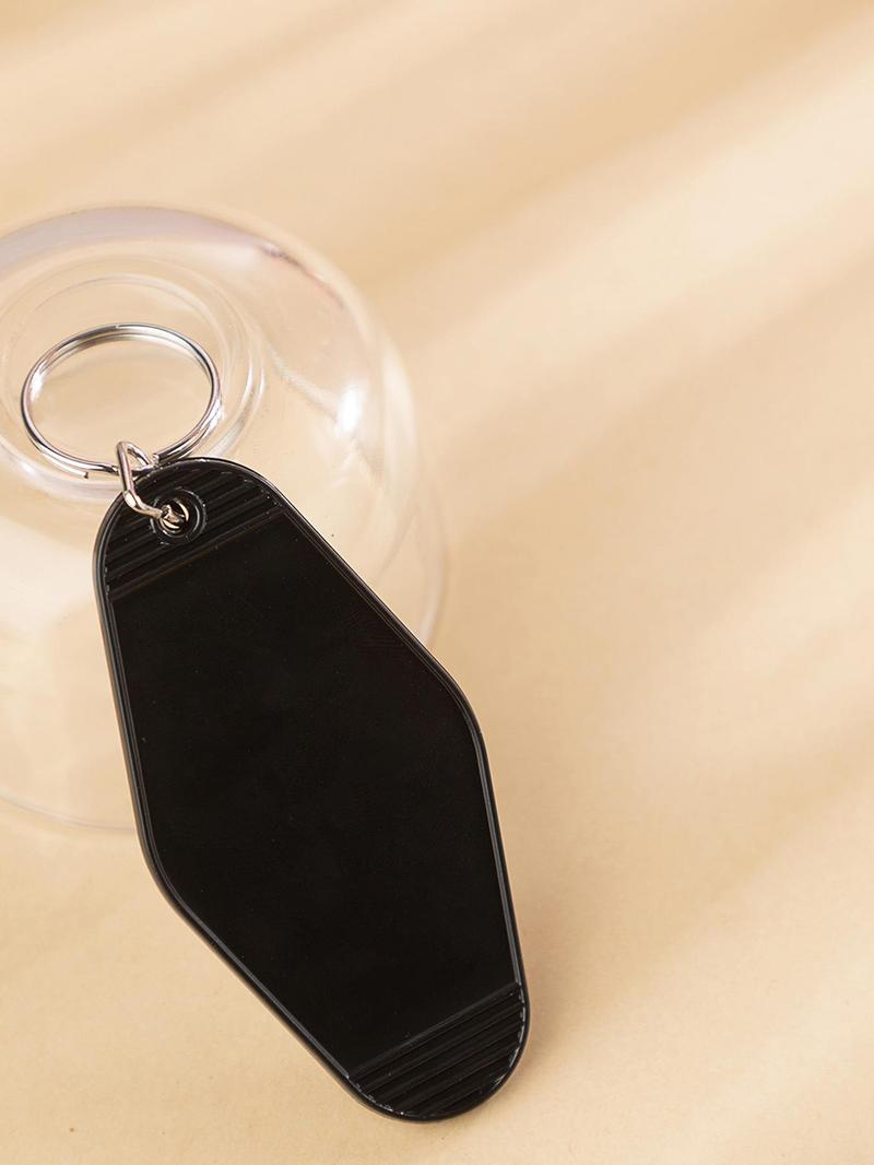 Product Introduction of Hot Girls Can't Park Letter Pattern Keychain, Creative Keychain for Women & Men, Fashion Accessories for Bag Decoration 4