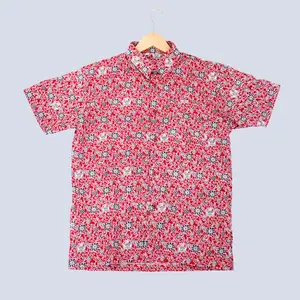 Baju Seragam Batik Sekolah Dasar Motif Bunga Rampe Merah Tangan Pendek Pria