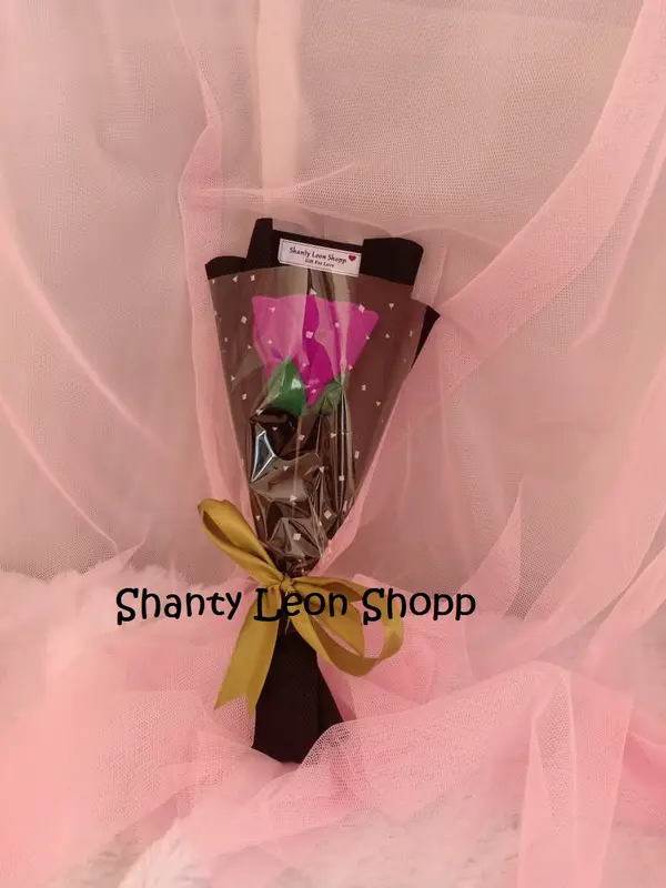 Single Flowers / Buket Wisuda rose MAWAR MAGENTA murah (bungkus hitam) 1