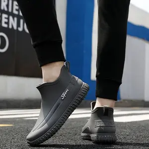 Sepatu Boots Pria Import Premium Bots Premium Quality Fashion Boot Terkini Korean Style Sneakers Low Cut Versi Olahraga Sepatu Bot Hujan