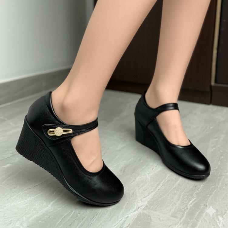  Giày  Nữ trung niên đế xuồng cao  5cm  Có Quai mũi tròn đính hoa lịch sự  Shoes Nhung Cao Su 