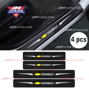 4pcs stiker carbon mobil chevrolet cutting stiker pelindung pintu mobil dari pijakan kaki