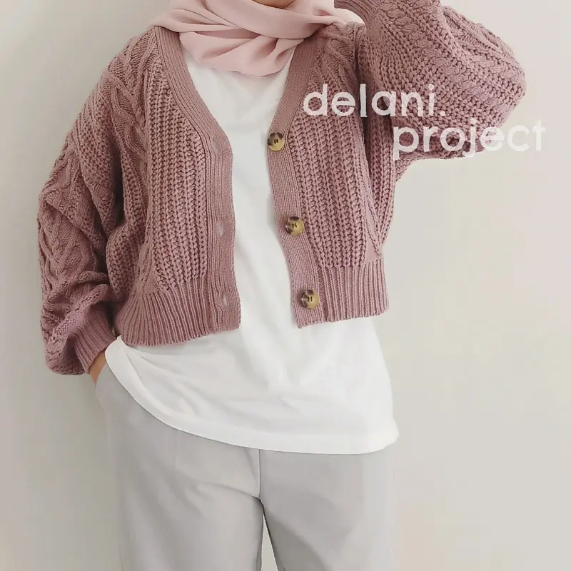 Delani.Project - Jiminie Cardi Semi Crop 7