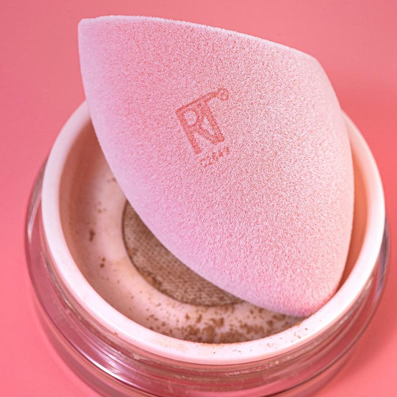Real Techniques Ultimate Makeup Sponge Trio 7