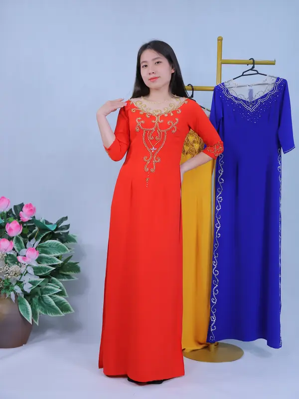 Áo Dài Bà Sui Màu Đỏ Tươi Lụa Mỹ Cao Cấp, Áo Dài Cho Mẹ Họa Tiết Sang Trọng Đính Kết Pha Lê Thủ Công. Mã XD25-1 áo  dài  lụa  mỹ 1