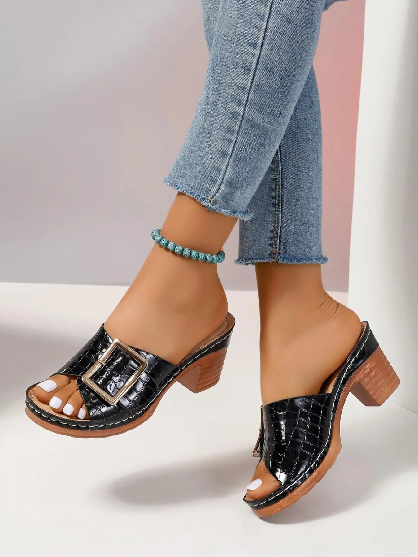 Women's Fashionable Plain Color Ankle Strap Heeled Sandals, Casual Versatile Buckle Decorated Sandals for Summer, Lightweight Breathable Comfortable Shoes for Daily Wear, Girl