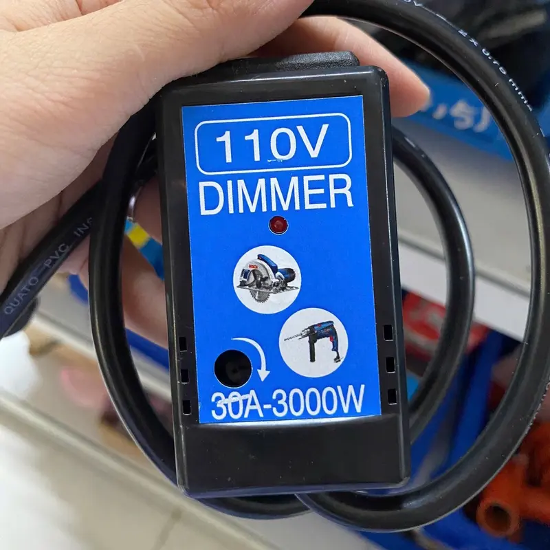 Cục chuyển đổi nguồn điện từ 220V về 110V 0