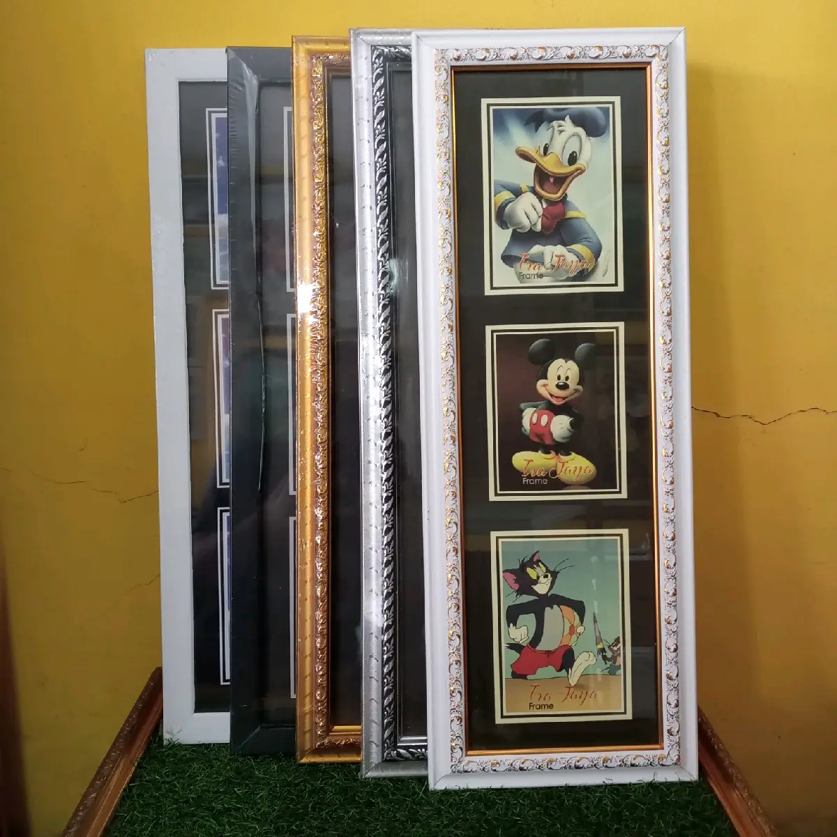 Bingkai PP 3 foto ukuran 15x50cm