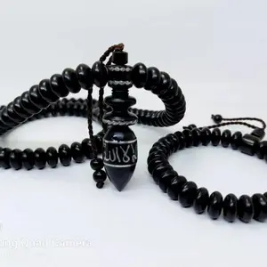 satu paket kalung tasbih dan gelang kayu galih kelor hitam Asli Natural
