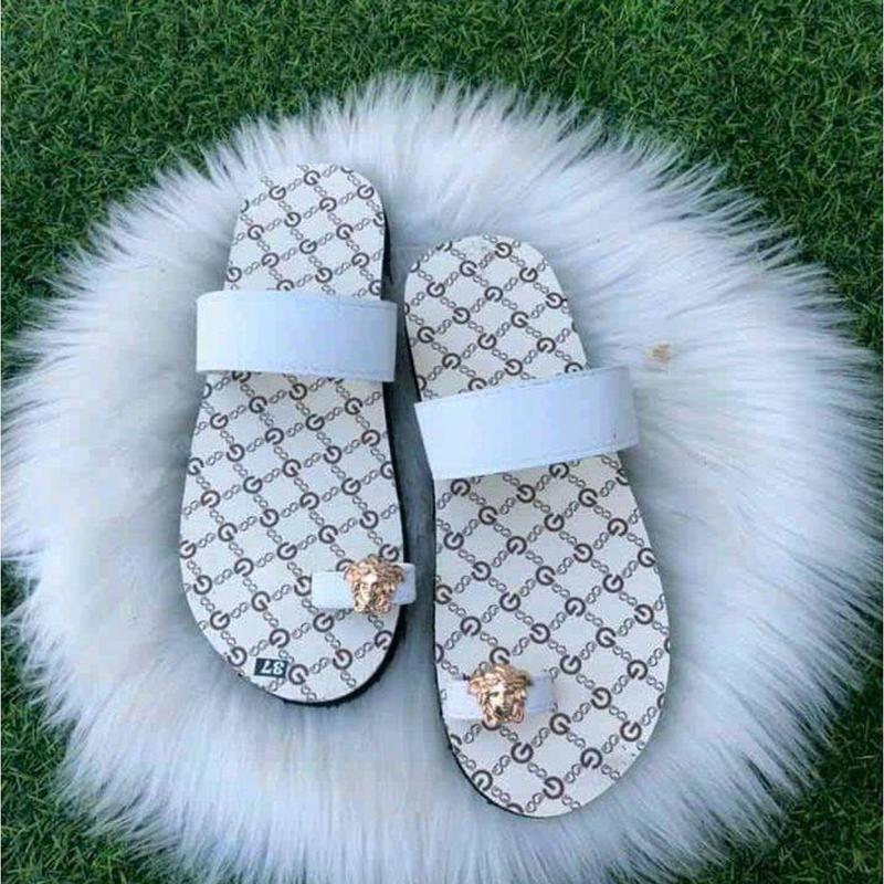 dép đôi nam nữ gg trắng   Su Jean Đế Bằng Đồng Sandaly DéP 3