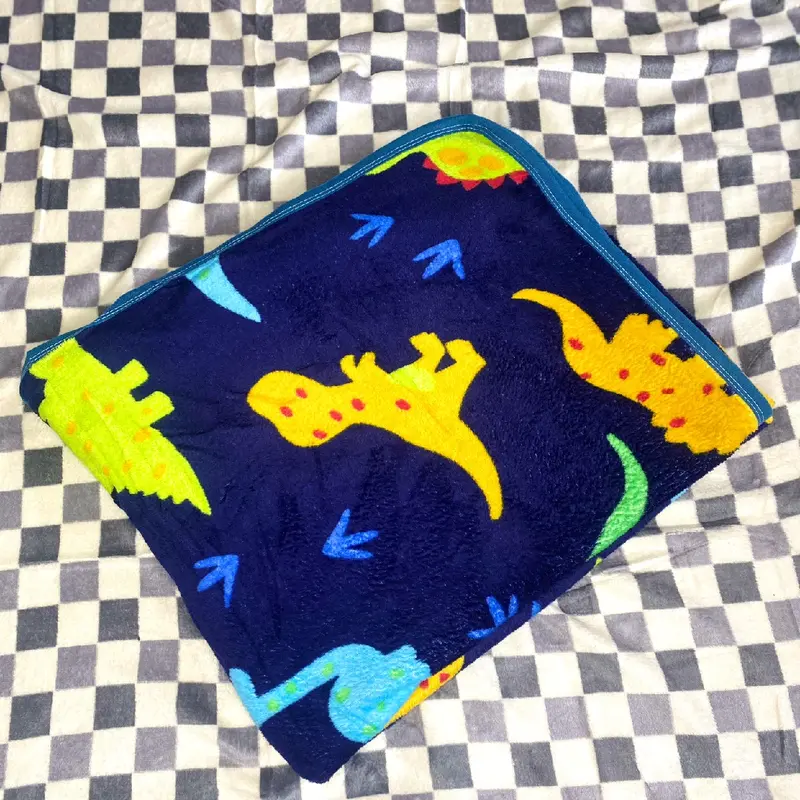 Selimut bulu dewasa Bisa Dicuci 150x200 2