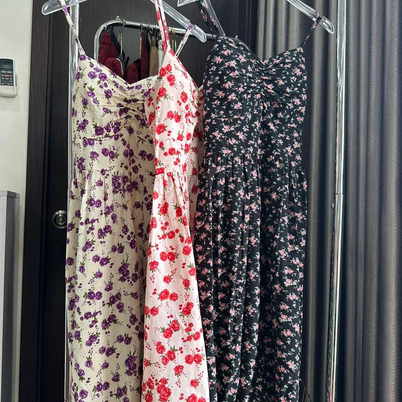  Váy Hai Dây Hoa Nhí dáng dài xinh 