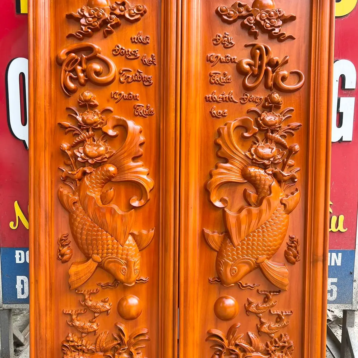 Cặp tranh cá chép  Kt : 37 x 107 x 4