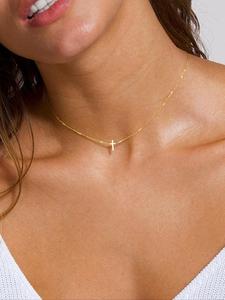 Collar con colgante de cruz elegante para mujer, joyería de moda para uso diario, regalo perfecto para ella, accesorio estiloso para cualquier ocasión