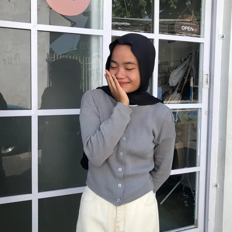 Cardigan Crop Rajut Wanita | Slim Fit Body Ld 90cm Knitwear 8