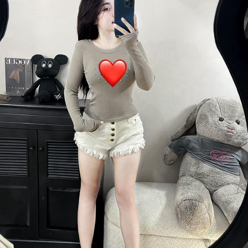 áo đính đá trời thu diện e này đúng bài luôn 3