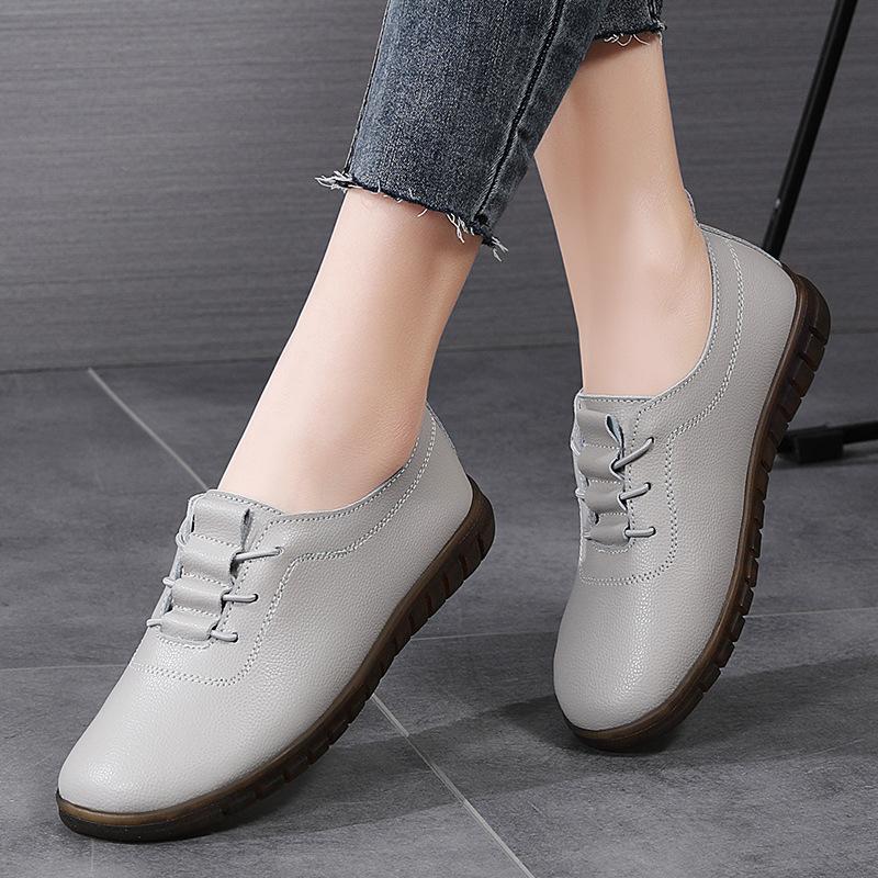 Spring New Large Size Women's Genuine Leather Shoes Casual Flat Shoes Women's Middle-Aged and Elderly Soft Bottom Mom Shoes Small Leather Shoes Wholesale 1