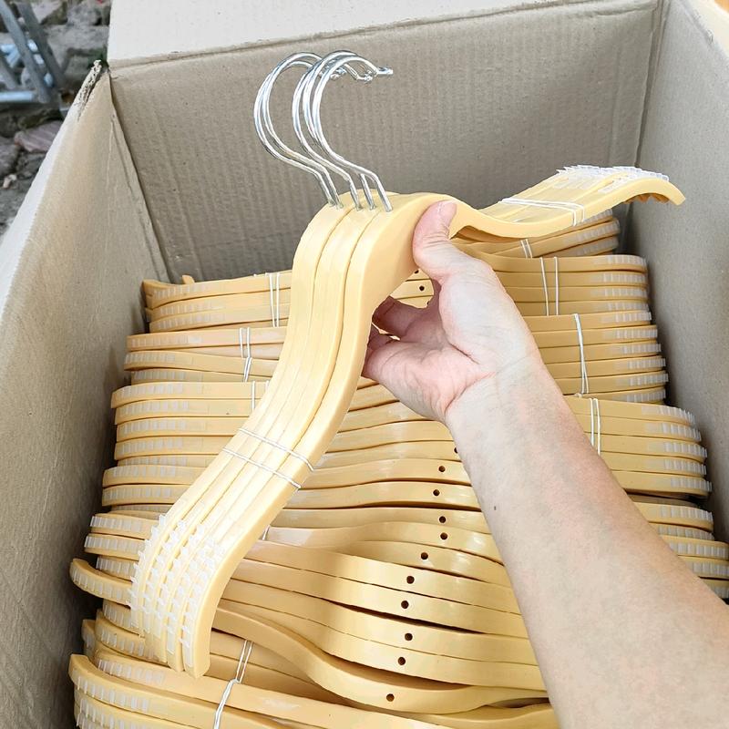 Combo 50 móc treo quần áo nam,nữ kích thước rộng vai 40cm, móc Nhựa Có thể xoay được