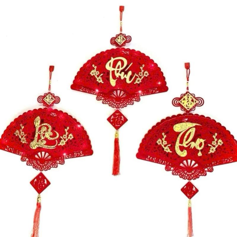   tặng kèm 3 móc treo  ComBo 3 Quạt Khánh Nhung chữ PHÚC LỘC THỌ TẾT trang trí tết 