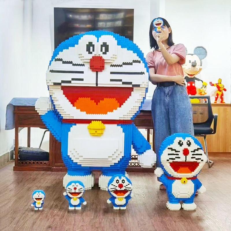Mô hình lắp ráp doraemon 30.38.65cm, đồ chơi lắp ráp mèo mon cute giúp trẻ rèn tư duy, trang trí phòng TẶNG BÚA
