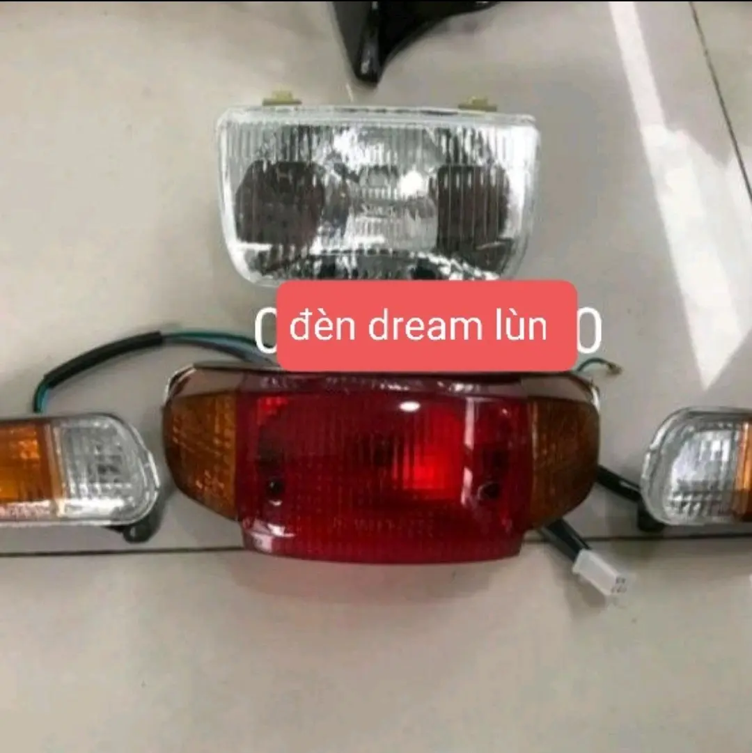 Bộ chóa , xi nhan , cụm hậu dream lùn