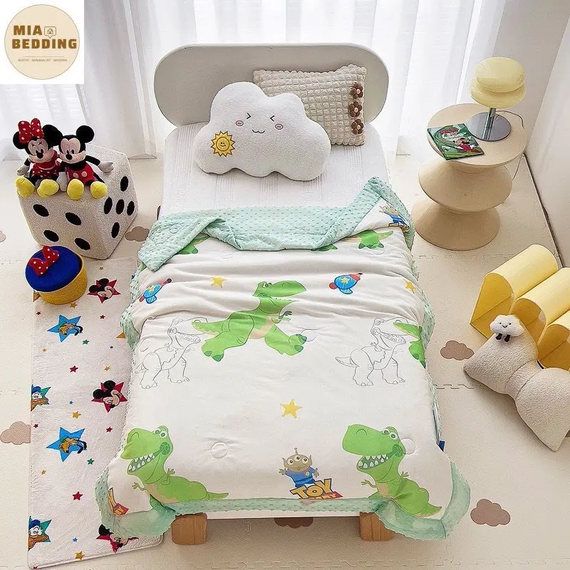 Chăn trẻ em cao cấp thun lạnh siêu mịn màng 3
