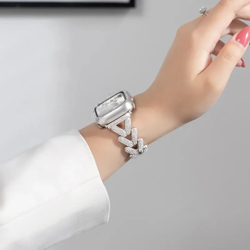 Dây đeo kim loại kim cương cho dây đeo Apple Watch, Tương thích với 41mm, 44mm, 45mm, 46mm và 49mm, Dây đeo thắt lưng nữ nâng cao, Thích hợp cho dòng iWatch 10, 9, 8, 7, SE, 6, 5, 4, Ultra, Vòng đeo tay Smartwatch 2