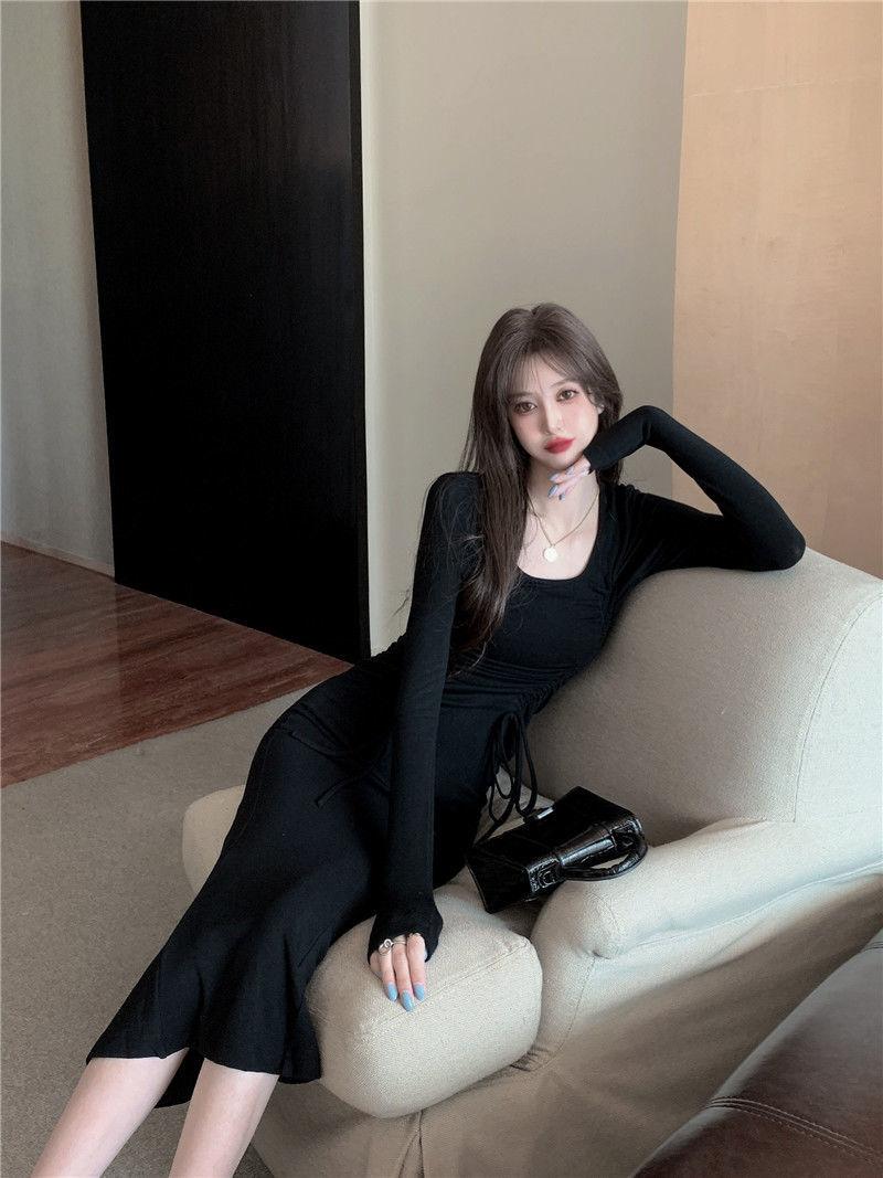 Product Introduction of Black square neck long sleeved dress for women, Korean style fashion solid color Retract your waist Wrap the buttocks casual fish tail mid length skirt 6