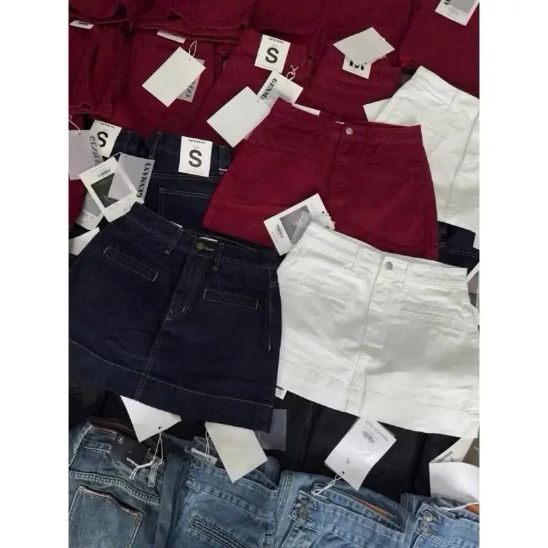 ￼Chân Váy Jeans Dáng Ngắn  Tôn Dáng ,Có Lót Quần Trong Vải Jeans cao cấp