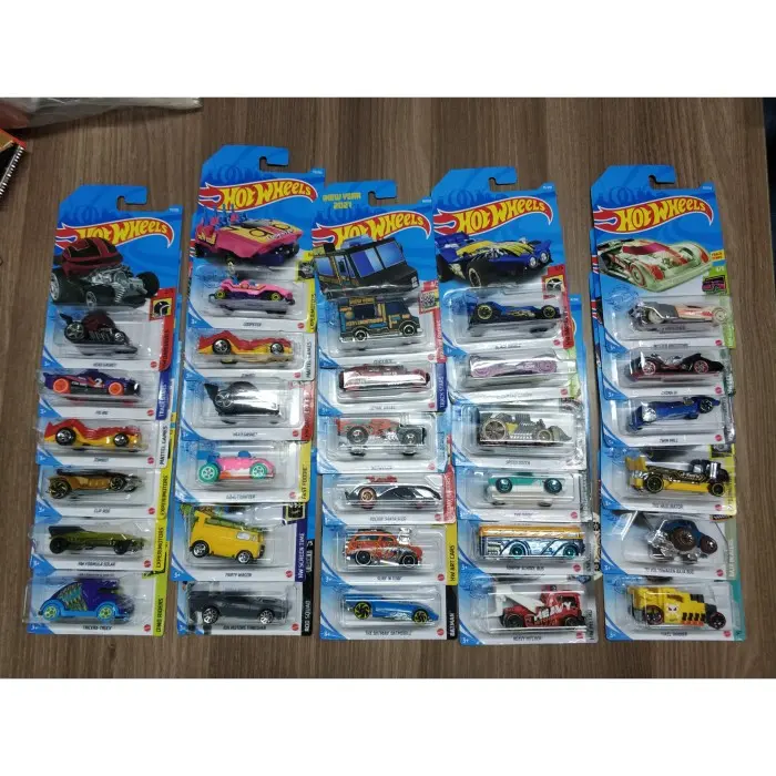 Hot Wheels Hotwheels Fantasi Car Serie Terbaru Diecast Mobil Murah hw fantasy Toy