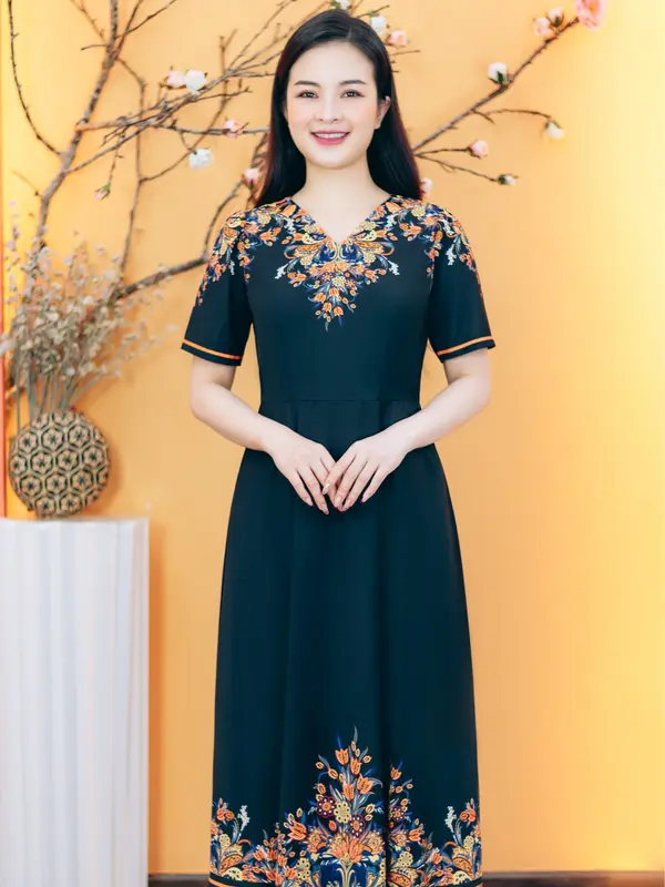 Sale giữa tháng mua sắm đầm đẹp Đầm trung niên TTV1818 Vải Lụa Vân anh Thoáng mát Dáng xòe Cổ tim Tay ngắn Màu đen họa tiết Quý phái sang trọng Nữ Women Dress Váy 0