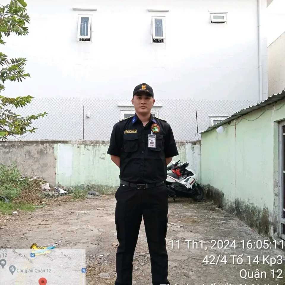 Áo sơ mi đen bảo vệ, áo đen security, áo trơn không có logo