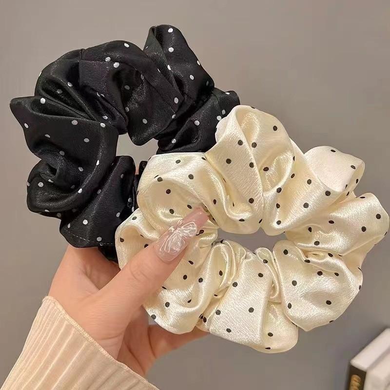 OKEBELANJA Scrunchie Besar Polkadot Karet Ikat Rambut Aksesoris Wanita Korea Style Fashion 4