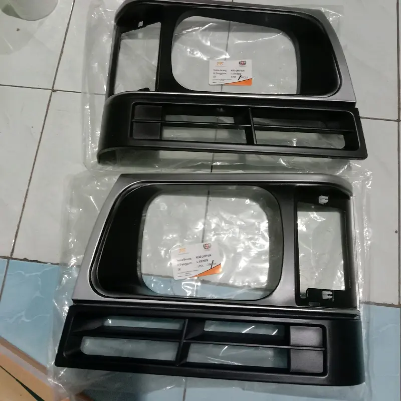 Set Rim Lampu Depan L300 Baru untuk Kanan Kiri 0