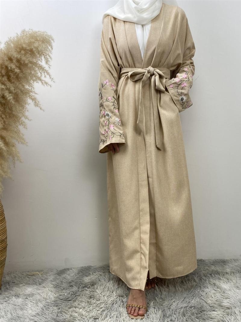 Product Introduction of Women's Floral Embroidery Long Sleeve Belted Abaya, Modest Casual Long Abaya Dress for Daily Wear, Women's Islamic Clothing for Spring & Fall 1