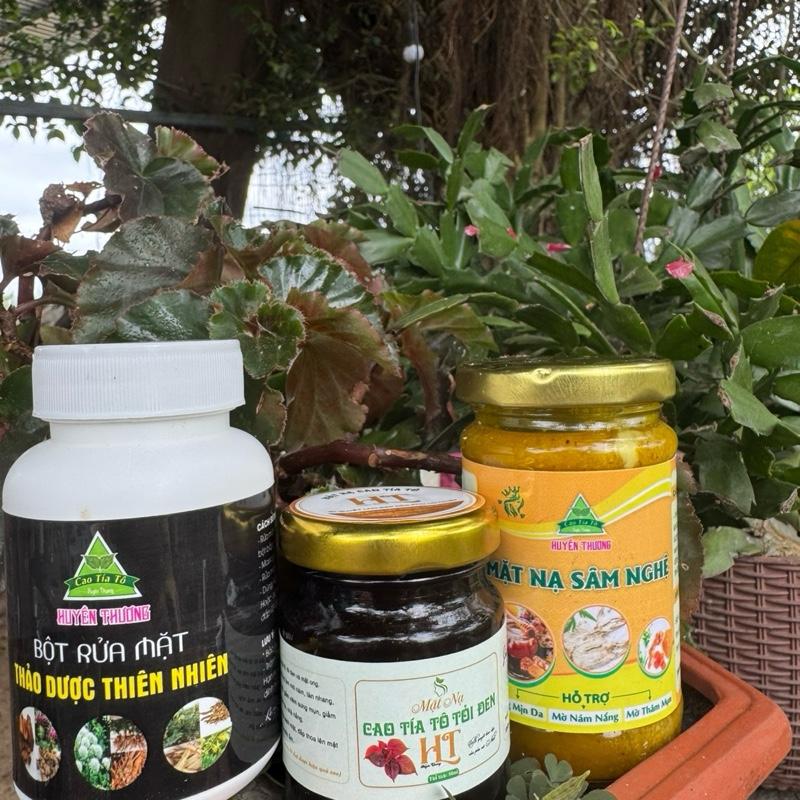 combo 3 món(mặt nạ sâm nghệ, cao tía tô, bột rửa mặt) tặng 1 cây cọ, tặng 1 bịch mặt nạ ủ nhiệt