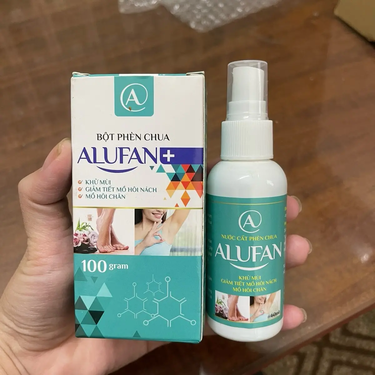 1 Bột phèn chua ALUFAN 100g tặng 1 xịt
