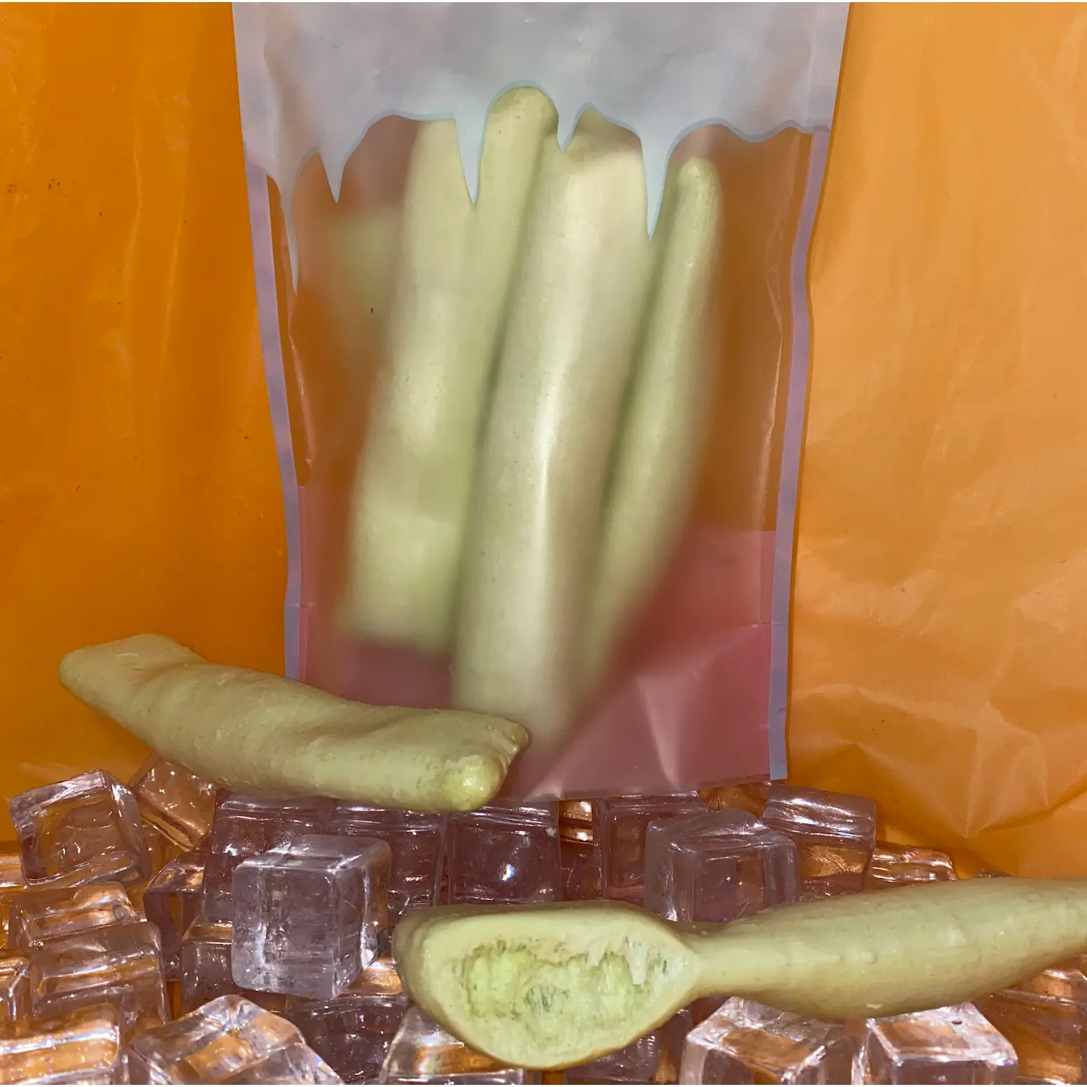 Refreshers Sour Apple Chew Bars x3 - Freeze Dried Sweets - Vegan, Vegetarian & Halal