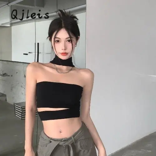 Women Halter Sleeveless Tops Slim Fit Summer Casual Solid Color Backless Crop Tube Tops Streetwear Polyester Womenswear