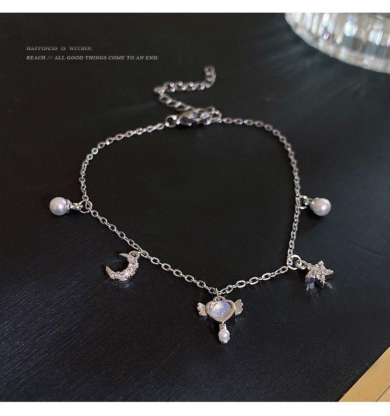 Product Introduction of South Korea New Fairy Temperamental Xingyue Pearl Bracelet Summer Versatile Internet Celebrity Same Style Accessories Hot Ins Style 5