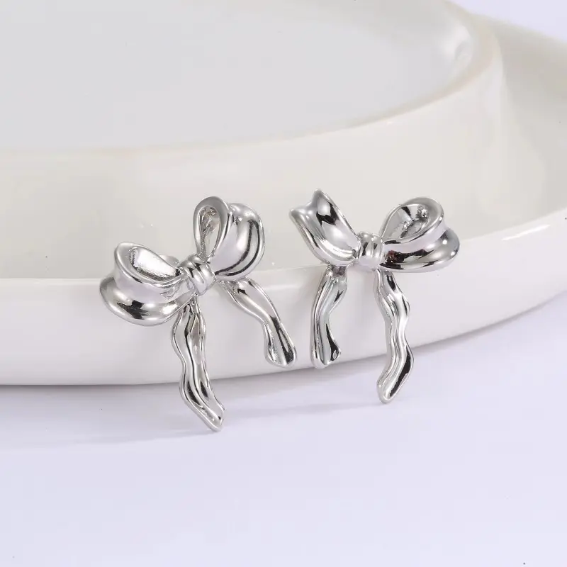 Butterfly Knot Earrings For Women Elegant Versatile Exquisite High-End Design Sense Ins Style Small Stud Earrings