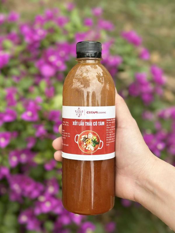 Xốt Nấu Lẩu Thái Cô Tám Chai 430g dùng cho 2.2 lít nước lẩu Nước Sốt
