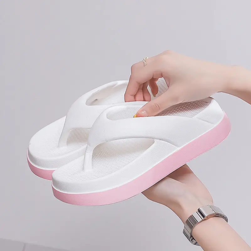 1pcs new fashion ladies flip-flops increase beach sandals.