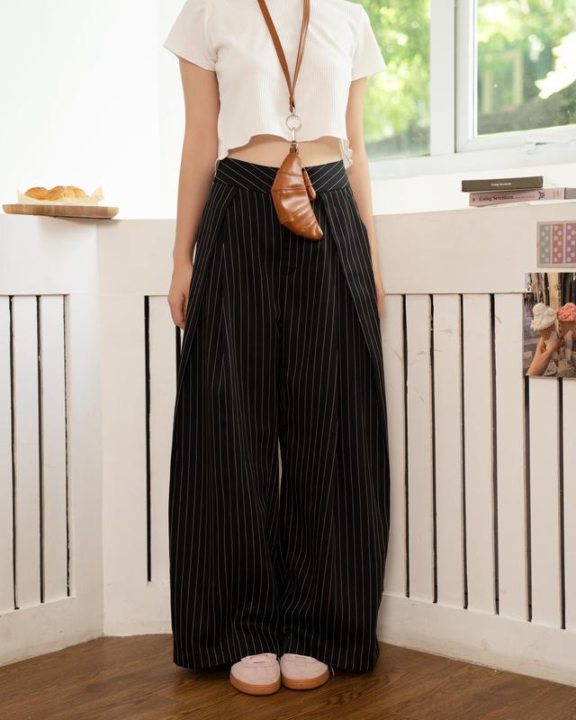 Quần suông ống rộng li vạt chéo Ally Trousers - ufo.thebasic Nữ Ong Women Pants