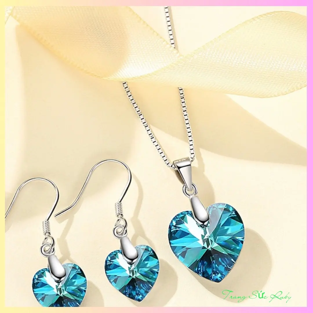 Bông tai và mặt dây chuyền đá xanh hình tim lấp lánh sang trọng cao cấp Trang Sức Ruby