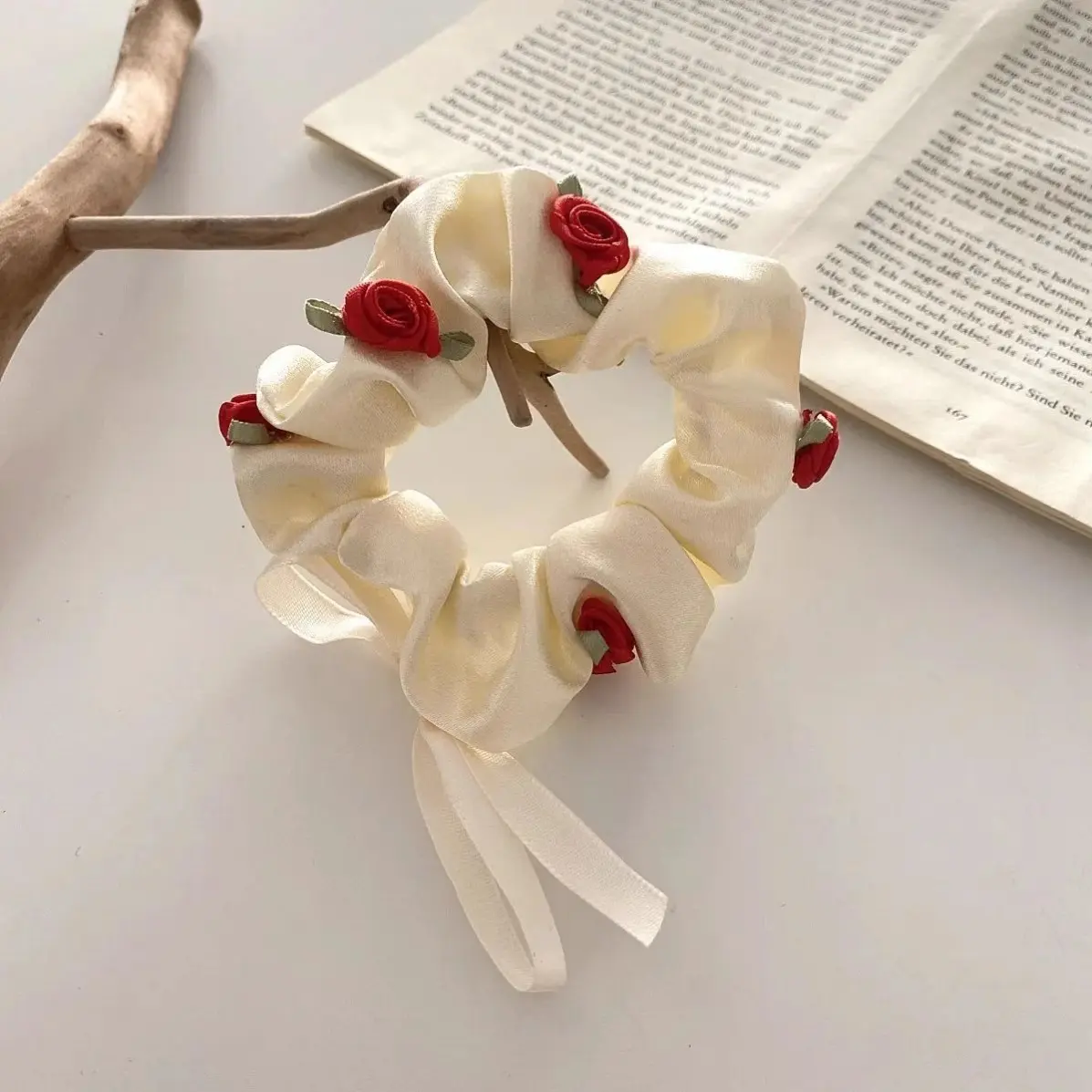 Ins Korean Style Romantic 3D Rose Hair Rope French Retro Girl Flower Hair Loop Scrunchies Super Fairy Fashion Hair Accessory