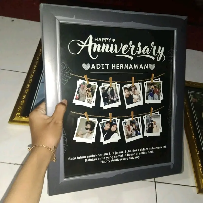 Polaroid Frame Hitam Custom Foto | Birthday | Anniversary | Wedding | Graduation Kaca Satu Sisi | Kado Ayang | Hadiah 4