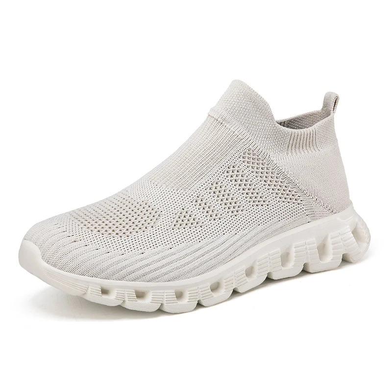Customize Men Summer Casual Sports Sneakers Breathable Mesh Blank Super Lightweight Running Walking Shoes for Women Runner Trainers_voghion.com
